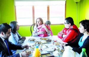 Mujeres chilenas cumplen con el sueño de ser mamá