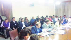Asistentes de educación le “doblaron la mano” al Gobierno en ley de desmunicipalización