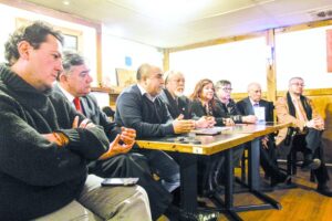 Hoy vence plazo para inscripción de candidatos de Nueva Mayoría a consulta ciudadana