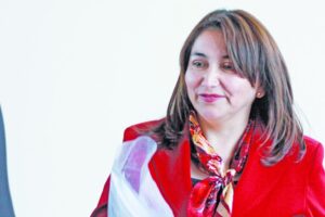 Alcaldesa gestionará ayuda del Gobierno ante crisis de Bomberos