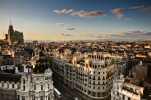 LATAM se suma al Cyber Day con ofertas para volar a más de 100 destinos nacionales e internacionales