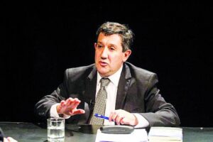 Personeros políticos de la Nueva Mayoría se lanzaron en 