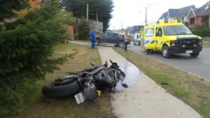 Madre de joven accidentado denuncia falta de “empatía”  de médicos tratantes