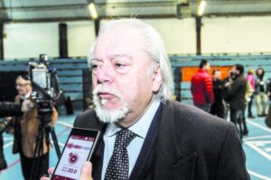 “Este es un triunfo del regionalismo.  Las cosas se deciden acá en casa”