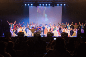 GALERÍA | Las nuevas voces cantaron a la Patagonia en la primera jornada del Festival Folklórica Estudiantil