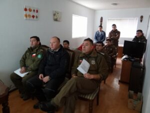 CONAF Magallanes capacita a Carabineros en Guías de Libre Tránsito