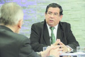 Trabajadores de ENAP temen que acuerdo de la estatal con ConocoPhillips sea inicio de una privatización