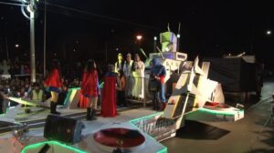 Rally, show en vivo y carnaval en el aniversario de Porvenir