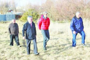 Puerto Natales se prepara para el invierno con limpieza del estero