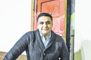 Víctor Aguilar inicia el lunes recolección de firmas para llegar a la alcaldía