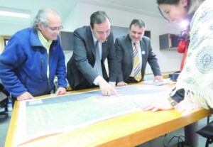 Intendente Flies revisó cifras  del precenso