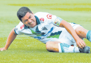 Pizarro renunció a Wanderers y abre dudas sobre su futuro