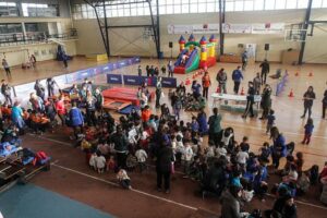 Más de 250 niños de las escuelas EDI llenaron  el Gimnasio Fiscal