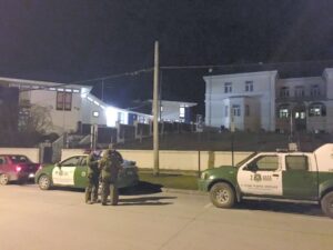 A prisión pareja sorprendida robando en casa del presidente de la Corte de Apelaciones