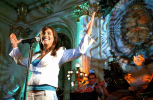 Soledad Pastorutti confirmó su presencia en el XXXVI Festival Folclórico en la Patagonia