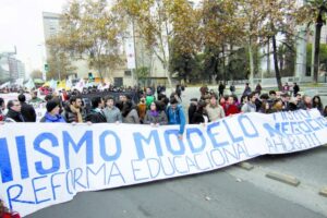 Movimiento de Deudores de la Educación universitaria espera representar a miles de magallánicos
