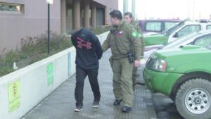 Hombre con lesiones graves tras ser  atacado con un palo por su hijastro