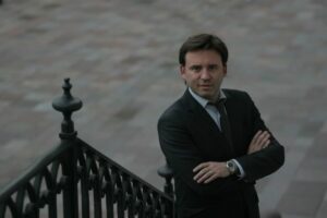 Claudio Radonich anunciará hoy su postulación al Palacio José Montes
