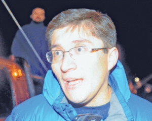 Ricardo Andrade: nuevo director del Instituto Nacional del Deporte acompañó la corrida nocturna
