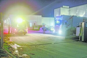 Trabajador herido tras ser aplastado por camión