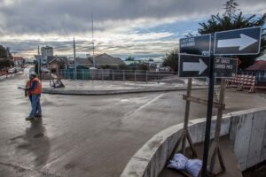 Abrieron al tránsito puente Lautaro Navarro y cerraron calle Bories por arreglos en otro puente