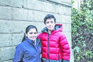 Los sueños de dos  niños que creen en los valores del piloto Pardo