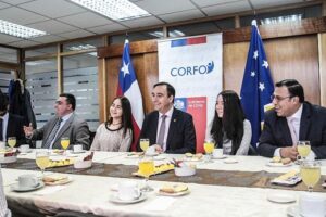 Dos escolares fueron seleccionadas para participar en intercambio escolar en Canadá