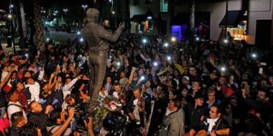 Palacio de Bellas Artes de México está abierto para rendir homenaje a Juan Gabriel