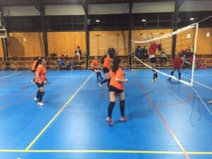 Liga Leñadura Vóleibol completó su primera fecha con atractivos encuentros