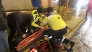 Mujer de 81 años resultó con lesiones tras ser atropellada por camión Porter