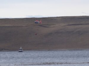 Capitanía de Puerto de Tierra del Fuego realiza entrenamiento de rescate mediante helicóptero y unidad de superficie