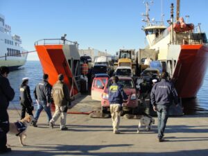 Fiscalización conjunta anti- drogas en el muelle Tres Puentes