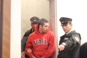 A la espera de informes se  aumentó plazo de investigación  en caso de imputado que enfrentó  a Carabineros con Molotov
