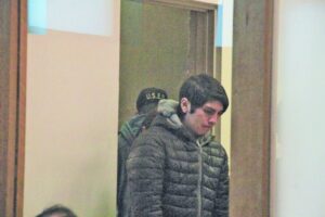 Jóvenes incumplieron medida de arresto domiciliario y fueron detenidos en Fiestas Patrias