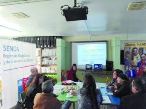 Consejo de la Sociedad Civil sesionó en Escuela Bulnes