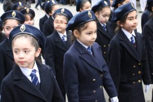 Cinco mil estudiantes de colegios salesianos desfilaron ayer en Punta Arenas