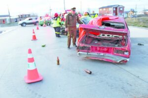 Con simulacro de accidente generan conciencia sobre los peligros  de conducir bajo la influencia del alcohol