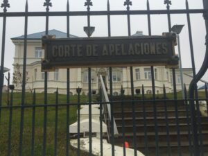 Local de zona franca fue sancionado con $1.379.970 por celular que falló al entrar en contacto con el agua