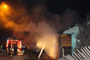 Niño de seis años murió en voraz incendio ocurrido anoche en Puerto Natales