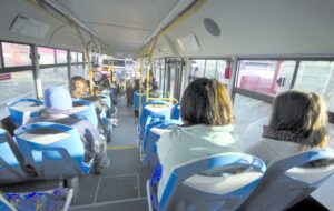 “No es cierto que se haya privilegiado a los buses diésel”