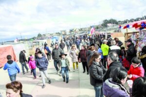 Miles de personas celebraron ayer el Día de la Patria en los festejos del Parque María Behety
