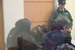 Trío arriesga hasta diez años de  cárcel por violento asalto a pesquera