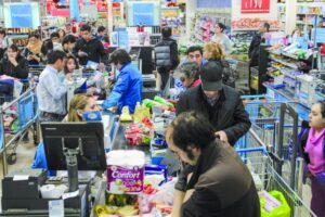 Comercio puntarenense mantendrá abierto  hasta las 20 horas el sábado 17