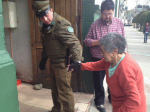 Taxista encontró rápidamente a abuela que había desaparecido esta mañana