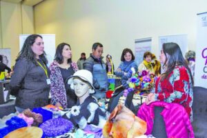 50 microempresarios se tomaron ayer salones del Hotel Dreams