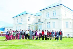 Alumnos de escuelas de Tierra del Fuego fueron protagonistas en juicio simulado