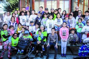 Más de 500 atletas de todas las edades participaron de la “Gran Corrida Solidaria”