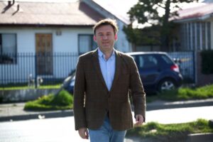 “Los puntarenenses votaron por un alcalde y no por un sector político”, dijo Claudio Radonich