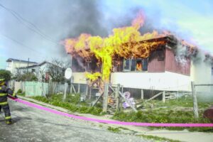 Continúan reuniendo ayuda para damnificados de incendio