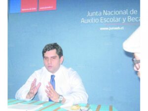 Junaeb abre nuevo proceso de postulación de becas 2017